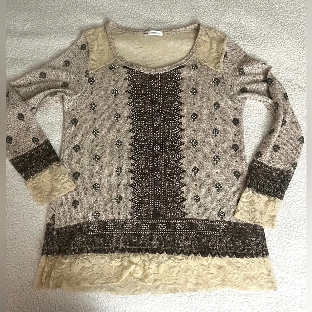 Chic Beige Patterned Long Sleeve Women's Top - Picture 5 of 9